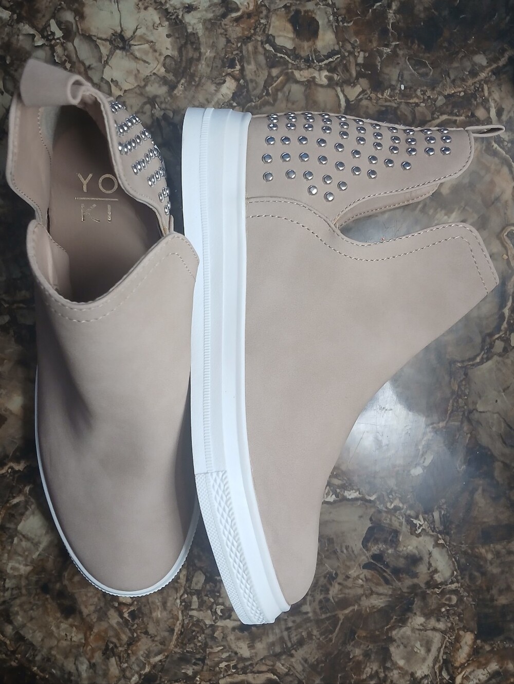 Yoki Beige & White Silver Studded Cut Out Shoes 10M NWOT